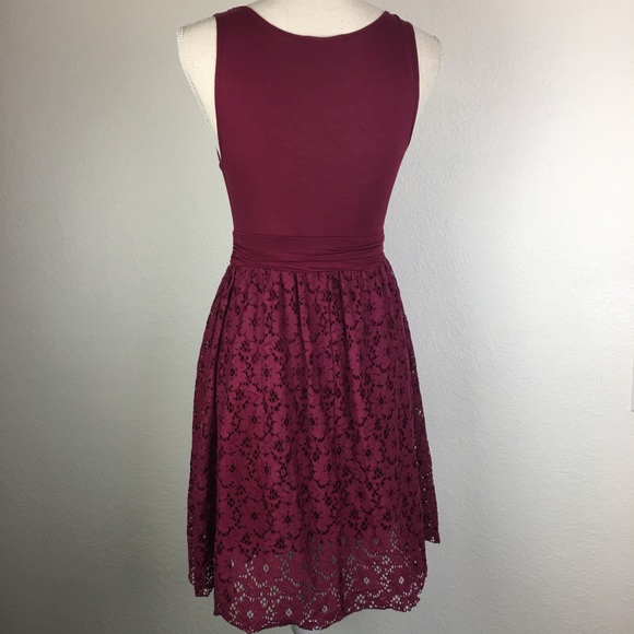 ModCloth’s Artisan Tea Dress in Raspberry - Picture 3 of 5